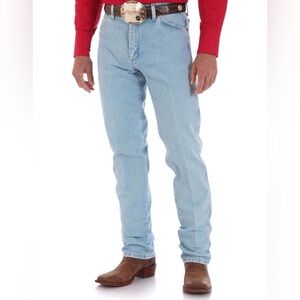 Wrangler Men’s 47MWZ (33x36) Performance Cowboy Cut Regular Fit Jeans